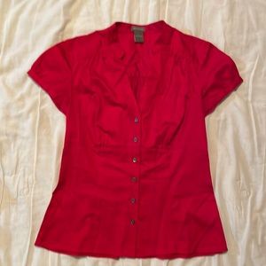 ANN TAYLOR red cap sleeve tailored blouse, size 2, like new condition.